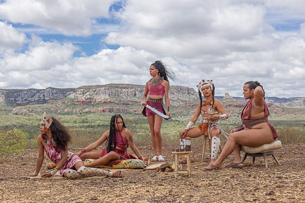 1 Gravado no Vale do Catimbau Lamento de Força reúne cinco travestis em cena Foto Anderson Dinho