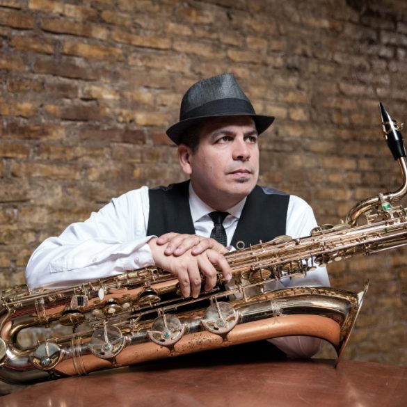 1 spok sax baritono foto Flora Negri