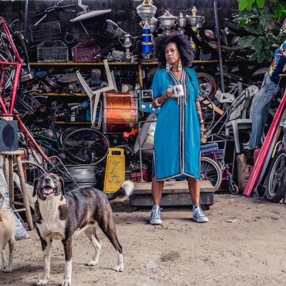 Izzy Gordon Registro de Junior Santos 2 Easy Resize.com