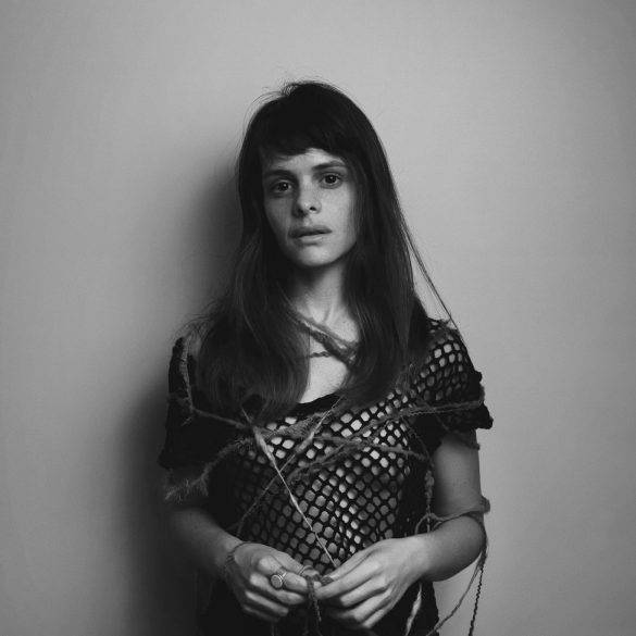 CLARA NOGUEIRA POR LANA PINHO peb 1