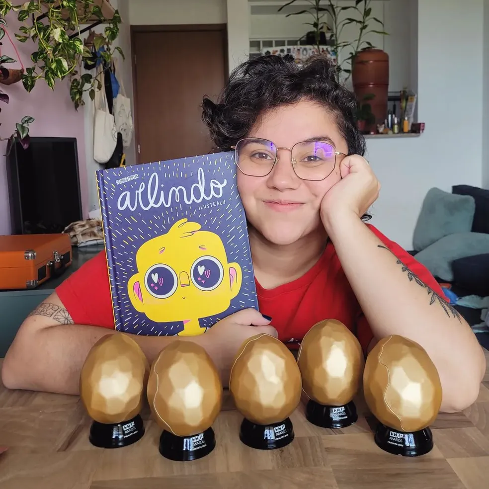 Ilustralu, a criadora da HQ Arlindo deseja contar as histórias que queria ter lido quando mais nova - Revista O Grito! — Jornalismo cultural que fala de tudo