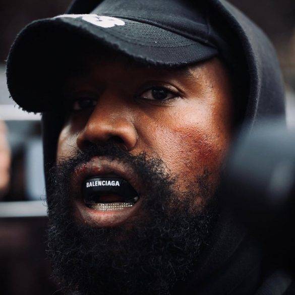 70233587 bee5 4ac7 8633 9a21d0dd7fb9