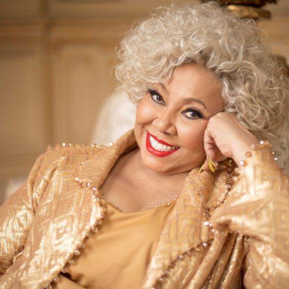 Alcione.