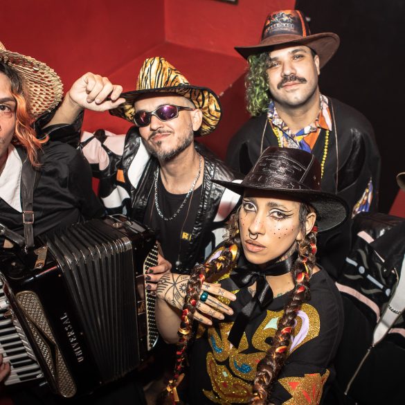 Luisa e Os Alquimistas