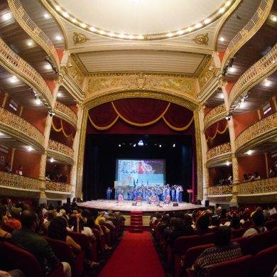 Titulacao dos novos Patrimonios Vivos de Pernambuco no Teatro de Santa Isabel. Foto de Jan Ribeiro Secult PE Fundarpe