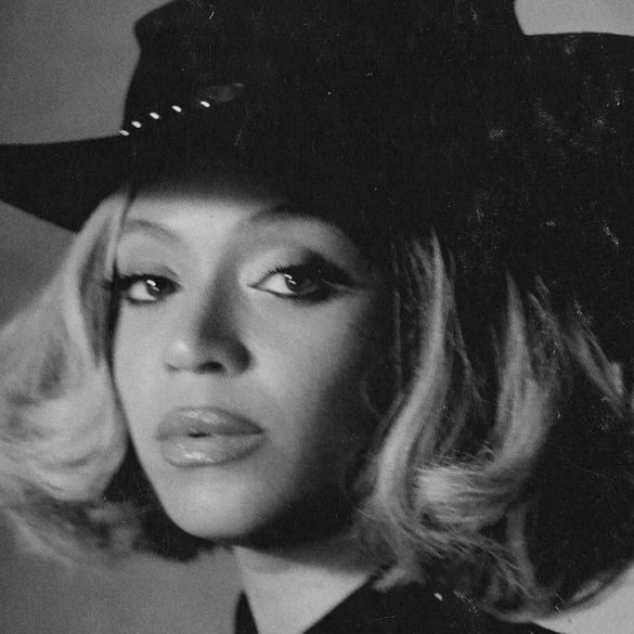 A9300E26 A992 4F2E 811F 32083F078C83