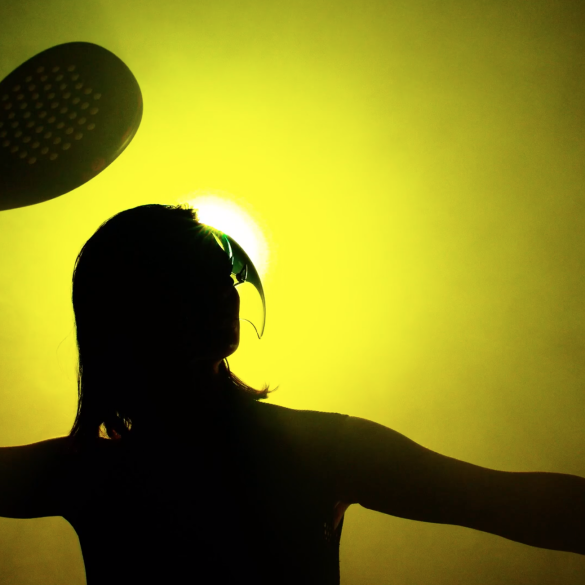 SEER Performance de Tamara Gvozdenovic e Kangding Ray