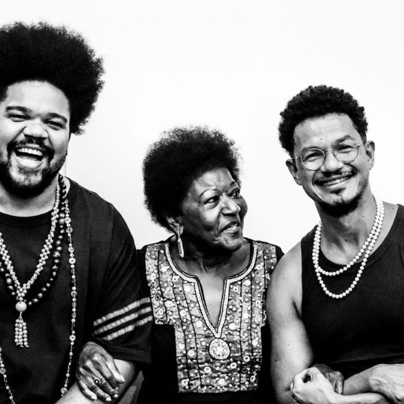 Amaro Alaide e Ze por Renata Casagrande