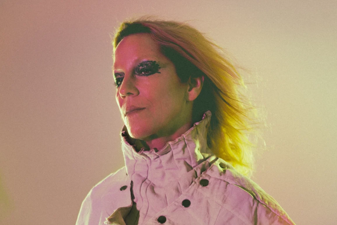 buhr Editorial Buhr © 13