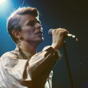 Bowie O Ato Final 1 ABERTURA SP