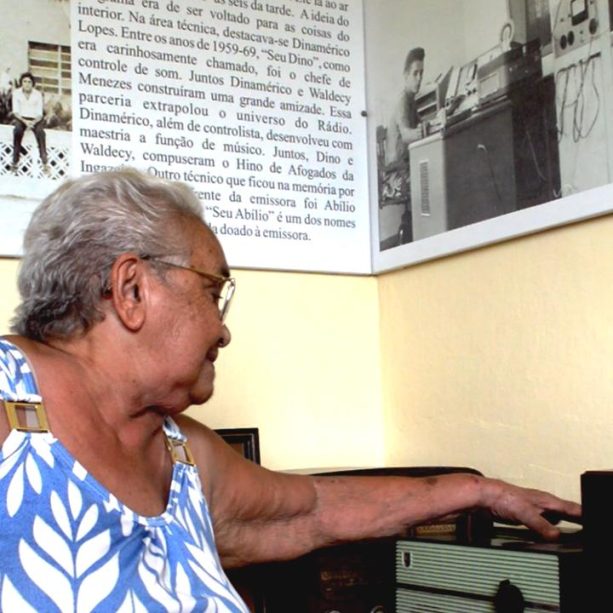 filme aquilo que a memoria DIVULGA