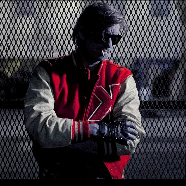 kavinsky2