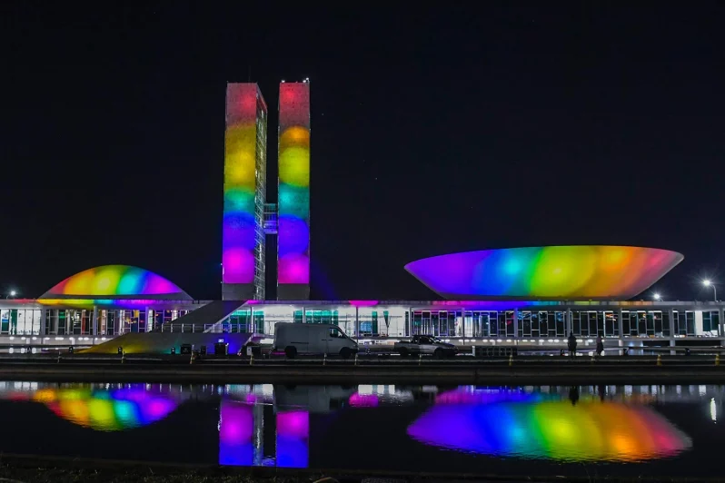 005 maio lgbtifobia exposicao virtual cupulas e cores 009