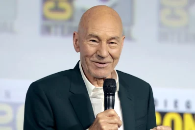 3840px Patrick Stewart 48445083306